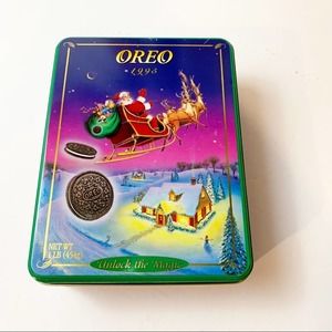 Vintage Christmas Memories 1996 Oreo Tin Santa & Reindeer Collectible Nostalgia